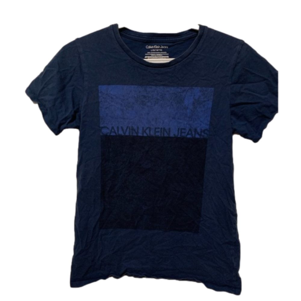 Calvin Klein t-shirt 14-16years